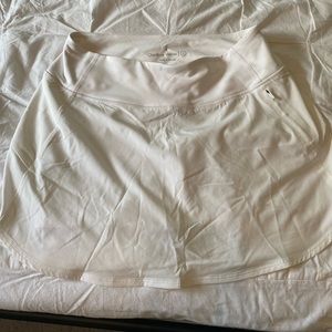 MOVING SALE NWOT Outdoor Voices Skirt Size Small